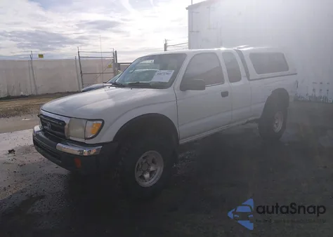 1998 Toyota Tacoma from USA, damaged, VIN 4TAWM72N5WZ168748